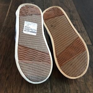 Toms Shoes - TOMS Denim/Plaid Size 7 worn once, like new! Toms Shoes - TOMS Denim/Plaid Size 7 worn once, like new!